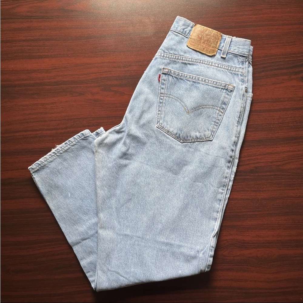 Vintage Levi’s 560 Jeans Mens Blue Made In USA 90s Loose Tapered Tag Size 38x32